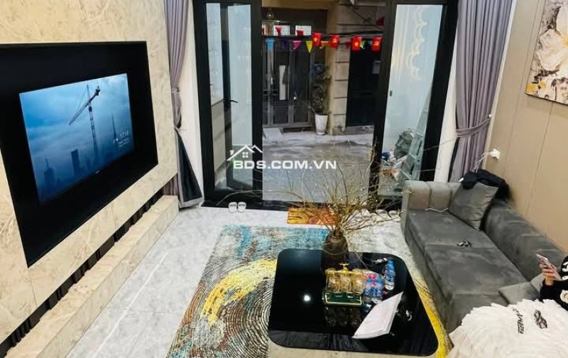 Nhà Đẹp Gần Đường Bùi Xương Trạch, Thanh Xuân 46m, 4 tầng, mt 4m, giá 9.3 tỷ
