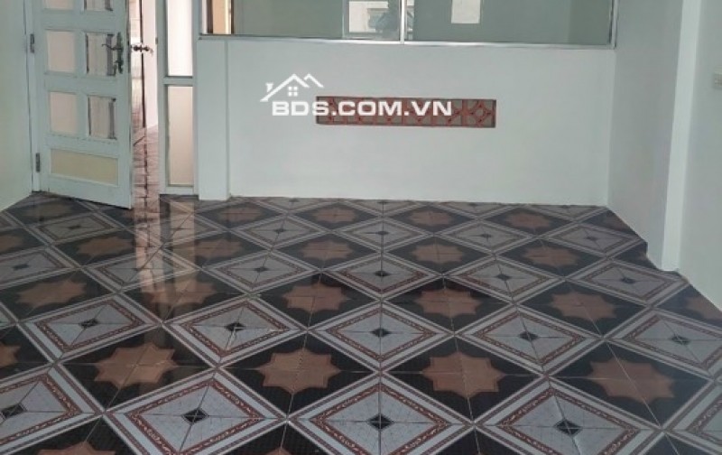 Bán gấp nhà 3 tấm, 52M, Phú Thọ Hòa gần chợ vải, SHR, 5,95 tỷ