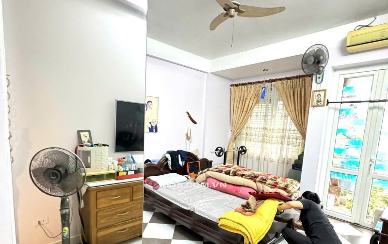 Chính chủ bán nhà KĐT Văn Quán Full  nội thất