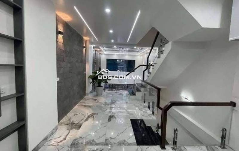 BÁN NHÀ SIÊU ĐẸP 3.68 TỶ 3.5 TẦNG 44M2 MẶT ĐƯỜNG KHU TRẦM CÁ