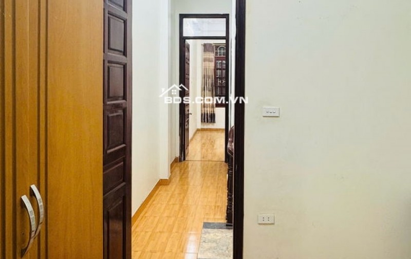 Bán gấp nhà Mỹ Đình – Lô Góc – Ô tô đỗ cửa – 36m2 – 5 Tầng – MT 4.1m – Giá chỉ 8 tỷ
