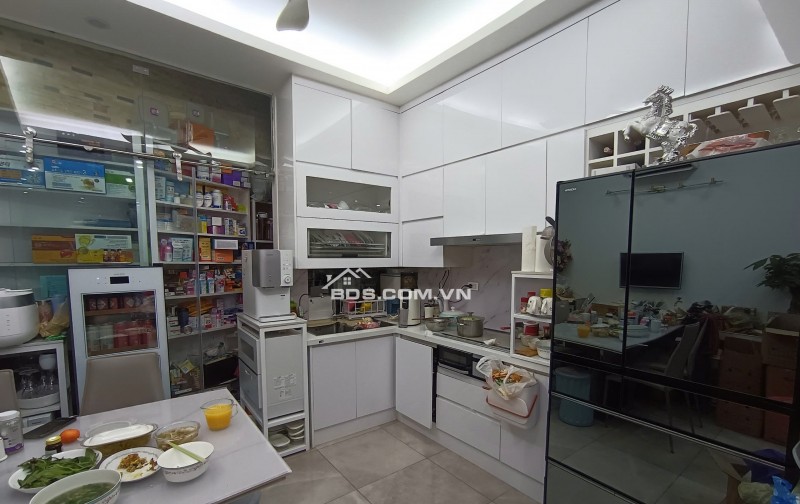 Víp ! Quận Thanh Xuân -  Nhà Phân Lô - Oto - Gần Phố - Full Nội Thất - 55m - Chỉ Nhỉnh 18 Tỷ.