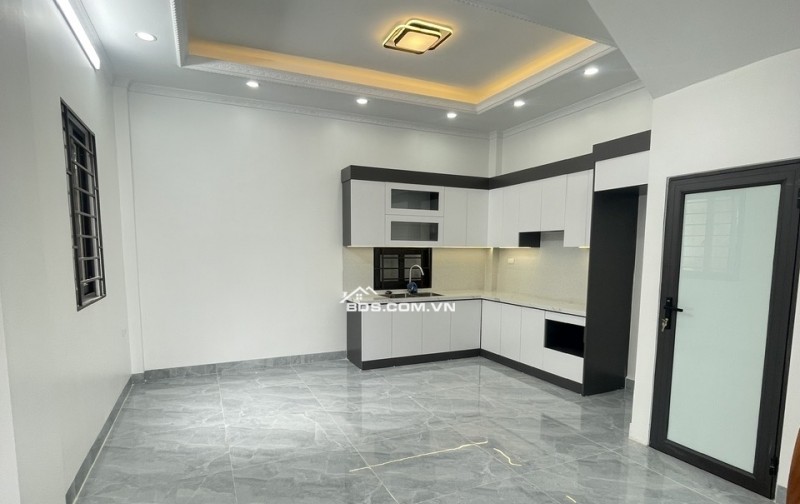 Bán Nhà gần Ngũ Hiệp,Thanh Trì, S:52*4T,full công năng,full nội thất,ô tô gần nhỉnh 5 tỉ.