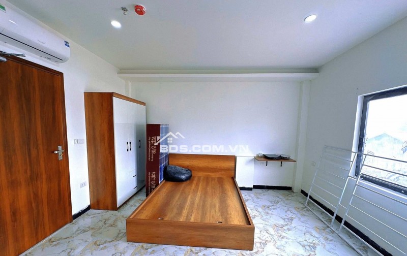 Nguyễn Khánh Toàn - Cầu Giấy - 80m2 - 8 tầng - MT 5m