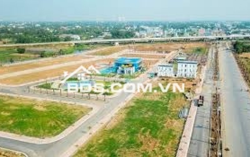 Cần sang nhượng rất gấp lô đất tại hẻm ô tô đường Phú Thuận, Phú Mỹ Hưng; Củ Chi, thành phố Hồ Chí Minh.