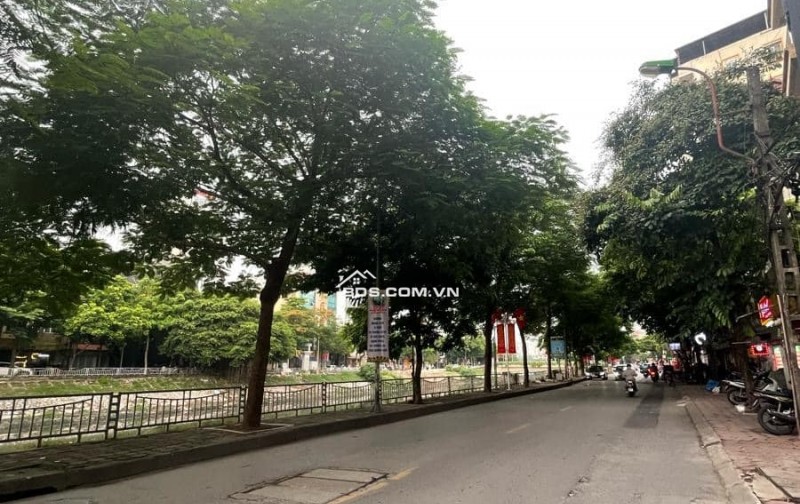 BÁN ĐẤT TẶNG NHÀ PHỐ KHƯƠNG ĐÌNH THANH XUÂN 4.8 TỶ 57M NHÀ CÁCH MẶT PHỐ 15M