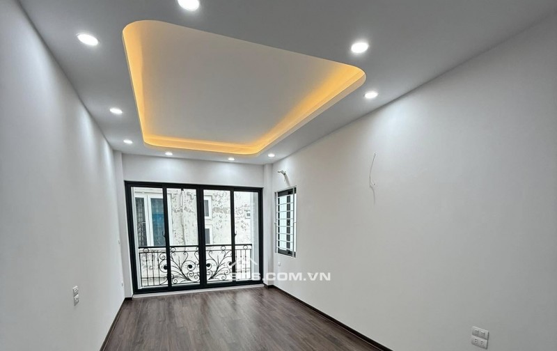 CỰC RẺ - BÁN NHÀ RIÊNG TẠI ĐƯỜNG KIM GIANG 6.2 TỶ 31M 5 TẦNG FULL NỘI THẤT Ở NGAY