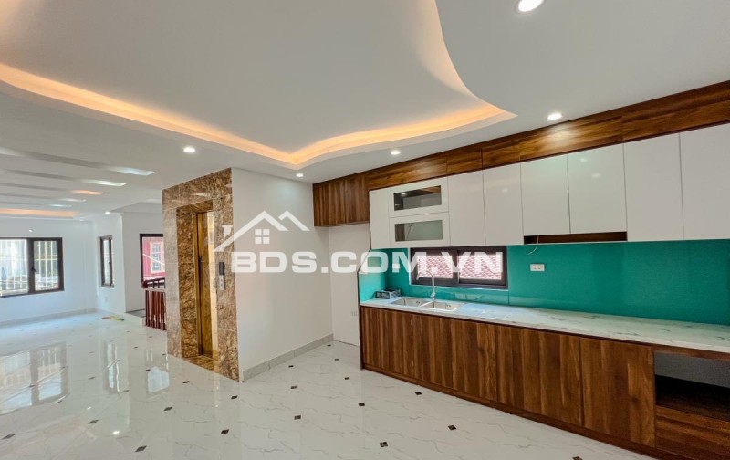 BÁN NHÀ HOÀNG LIỆT – Ô TÔ VÀO NHÀ – VIEW HỒ – THANG MÁY – 50M²  - 12.5 TỶ
