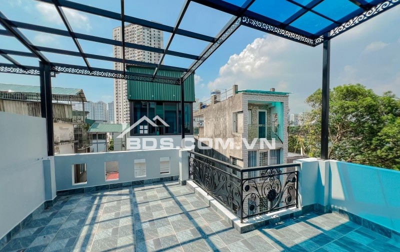 BÁN NHÀ HOÀNG LIỆT – Ô TÔ VÀO NHÀ – VIEW HỒ – THANG MÁY – 50M²  - 12.5 TỶ