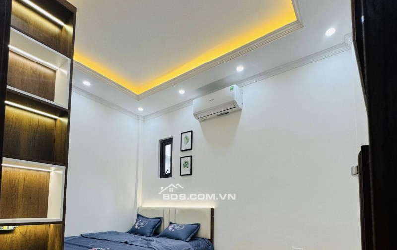 BÁN NHÀ RIÊNG TẠI ĐƯỜNG KIM GIANG, THANH XUÂN 6.8 TỶ 32M 4 TẦNG 2 THOÁNG.