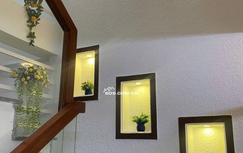 NHÀ 3 TẦNG MẶT TIỀN ĐƯỜNG TÂN AN - GẦN NGAY BV VINMEC - SÁT ĐƯỜNG LƯƠNG NHỮ HỘC