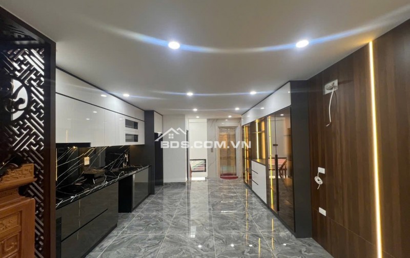 MUA NGAY KO MẤT-NHÀ PHỐ ĐỘI CẤN -BA ĐÌNH 6 TẦNG THANG MÁY-56M2-4,2MT-15.8 Tỷ-Ô TÔ TRÁNH