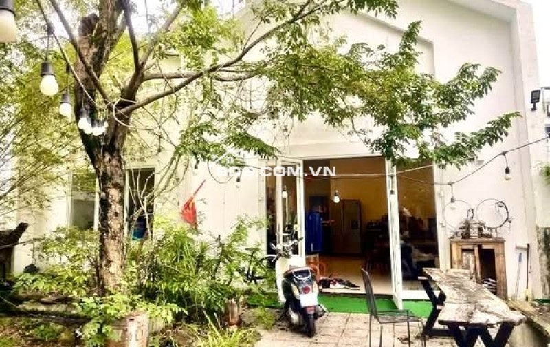 Tòa căn hộ 6 tầng -Thang máy -Dòng tiền 50 triệu tháng - Gần biển -Giá chỉ 9,5 tỷ