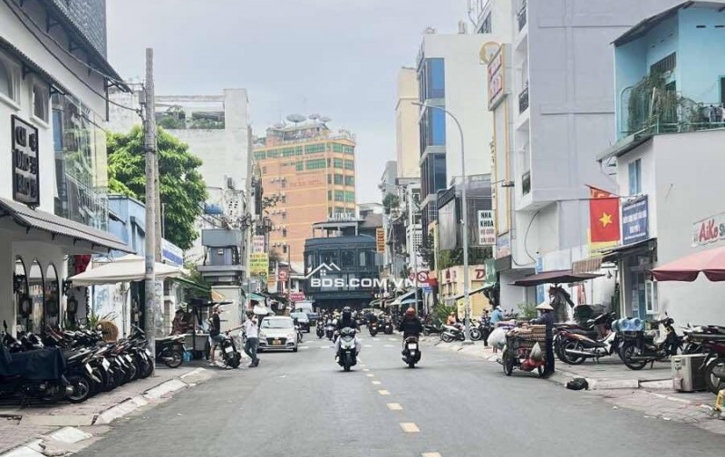 MẶT TIỀN [#QUẬN_1]-- KẾ TRẦN QUANG KHẢI - VỊ TRÍ ĐẮC ĐỊA - CHÍNH CHỦ LÂU NĂM - DT 49M2 - 4 TẦNG BTCT - 4PN - VỈA HÈ KINH DOANH.