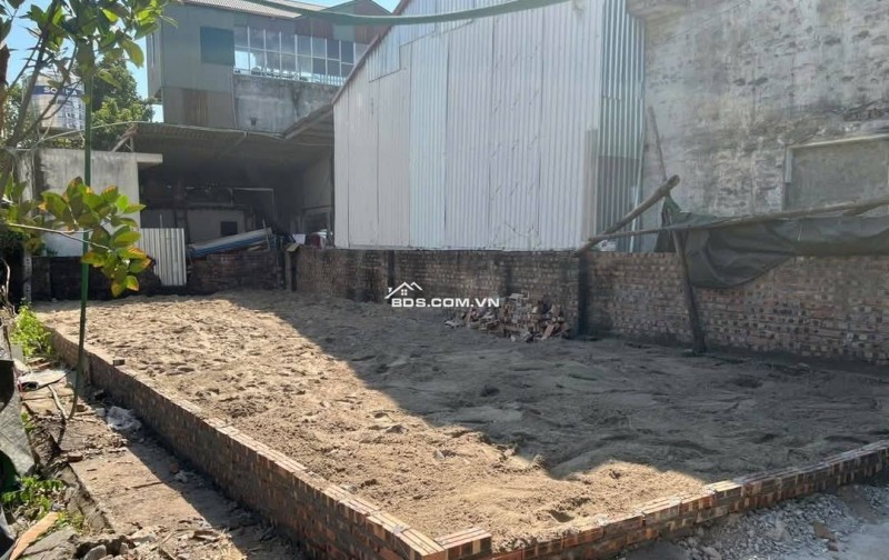 Bán đất thôn 3 Xã Vạn Phúc 64 m2 ngõ rộng oto 7 chỗ, ngay khu đấu giá