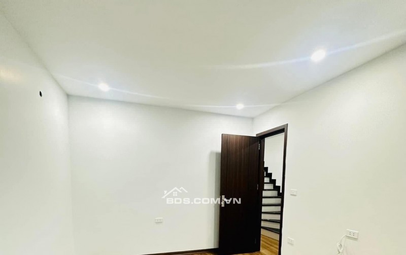 BÁN NHÀ NGÕ TRUNG PHỤNG XÃ ĐÀN - LÔ GÓC - 40m 4 TÂNG XÂY MỚI - FULL NỘI THẤT