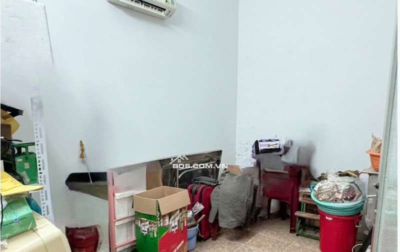 BÁN NHÀ 2 TẦNG MẶT TIỀN ĐƯỜNG PHẠM VĂN ĐỒNG - VĨNH HOÀ NHA TRANG 6TY2
