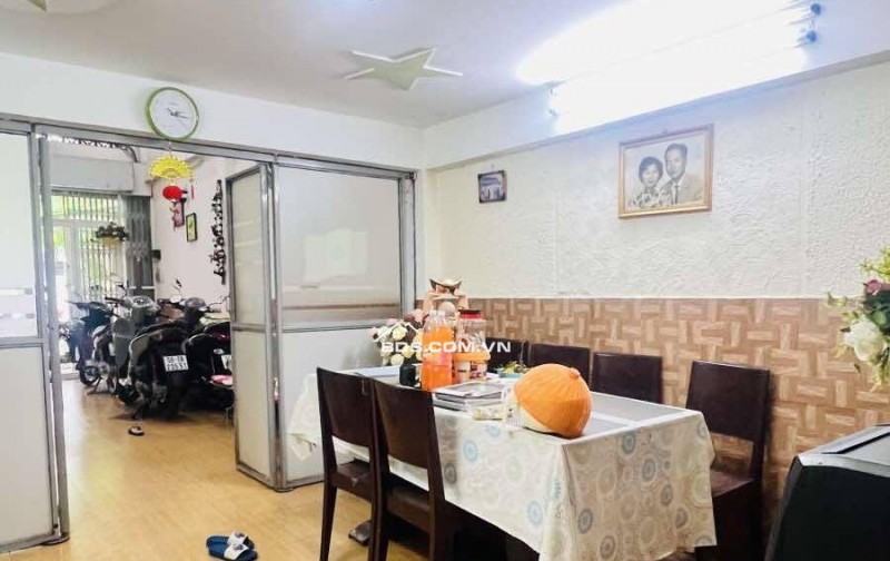 MẶT TIỀN [#QUẬN_1]-- KẾ TRẦN QUANG KHẢI - VỊ TRÍ ĐẮC ĐỊA - CHÍNH CHỦ LÂU NĂM - DT 49M2 - 4 TẦNG BTCT - 4PN - VỈA HÈ KINH DOANH.