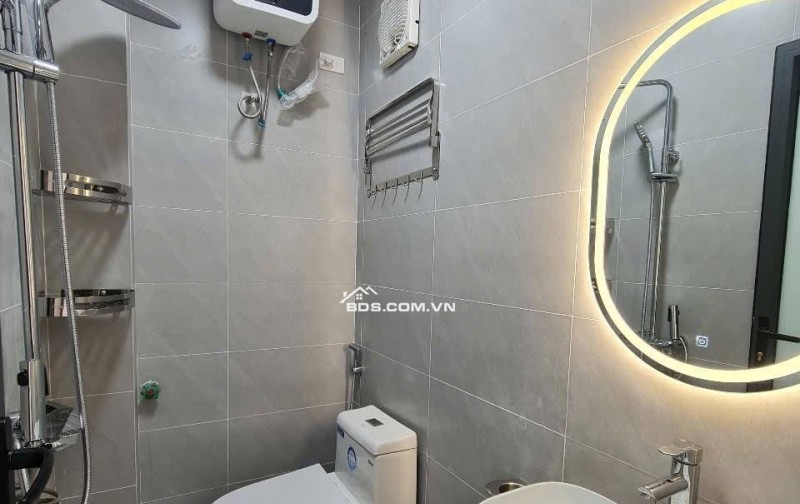 NHÀ MỚI VIP SIÊU HIẾM ĐỘI CẤN-BA ĐÌNH -39M2-4 Tầng-3,5MT-9,6 Tỷ