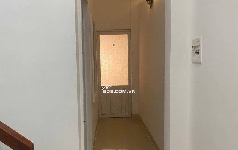 NHÀ 3 TẦNG MẶT TIỀN ĐƯỜNG TÂN AN - GẦN NGAY BV VINMEC - SÁT ĐƯỜNG LƯƠNG NHỮ HỘC