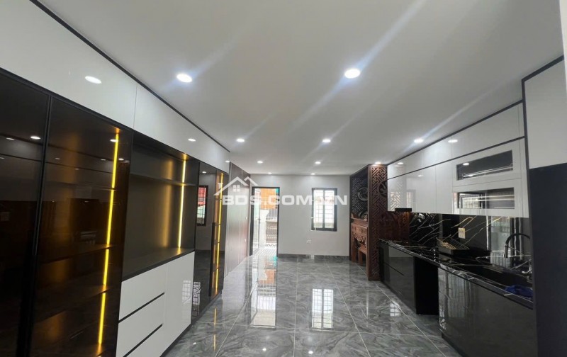 MUA NGAY KO MẤT-NHÀ PHỐ ĐỘI CẤN -BA ĐÌNH 6 TẦNG THANG MÁY-56M2-4,2MT-15.8 Tỷ-Ô TÔ TRÁNH