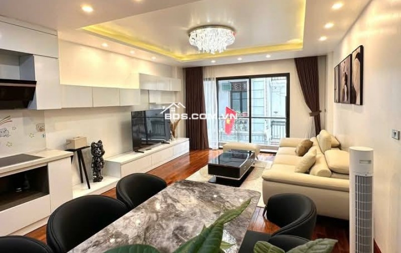 Nhà Đẹp Kinh Doanh, Đường Hoàng Mai 51/55m, 6  tầng, mt 4.3m, giá 18.6 tỷ