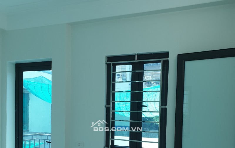 BÁN NHÀ ĐẸP 1.76 TỶ 3 TẦNG 47M2 ( ĐÔNG NAM ) NGÕ TRẦN QUANG KHẢI