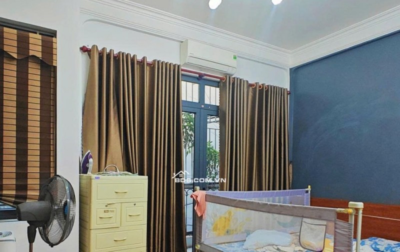 Phân Lô Hoàng Văn Thái, TX - Oto - Kinh Doanh - Ở Ngay - 42m - 4 tầng - Chỉ 12.9 tỷ.