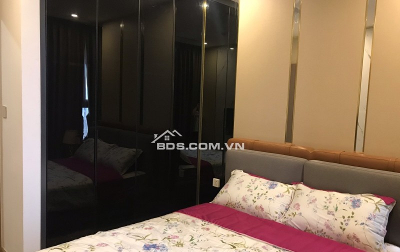 Bán căn hộ Vinhomes Skylake dt 148.8m2, 3N-4N, 2VS full sẵn nội thất xịn sò, hiện đại 19,3 tỷ -> 19,5 tỷ. LH xem mua nhà 0344529391