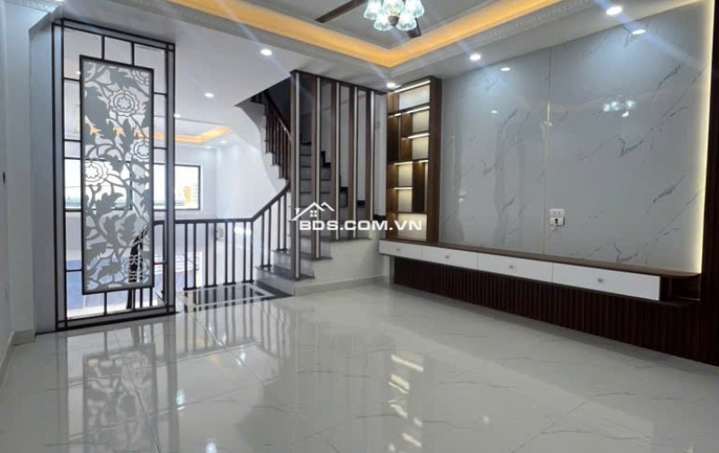 Bán Nhà Vĩnh Ninh, Vĩnh Quỳnh, Thanh Trì, S:55m²*5T,full công năng,full nội thất, 6,8 tỉ.