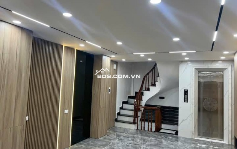 Nhà Đẹp Ô Tô Trong Nhà Hoàng Mai 50m, 6 tầng, mt 4.2m, giá 18.8 tỷ.
