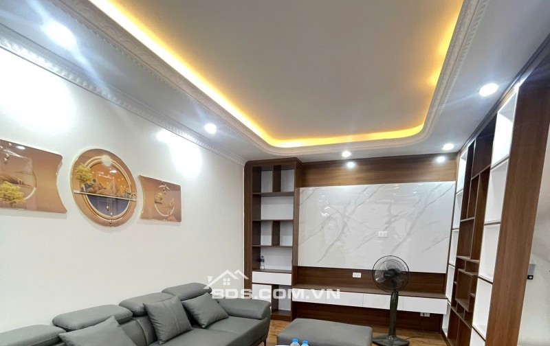 Bán nhà gần TT Văn điển,Thanh Trì, lô góc 65m2*6 tầng ga ra ô tô,thang máy,11 tỉ.