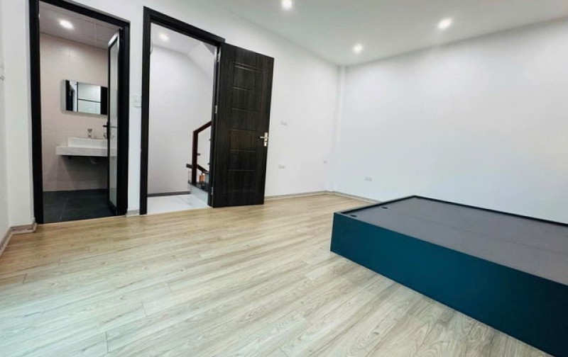 Bán Gấp nhà Lô Góc – Ô tô - Mỹ Đình- Nam Từ Liêm 40m2 - 5 tầng – Giá chỉ 7 tỷ