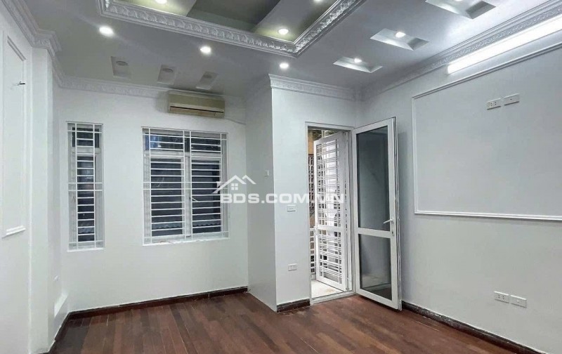 Nhà đẹp Thái Hà, DT đất 44m2 - 4 tầng - MT 4m - 20,9 tỷ