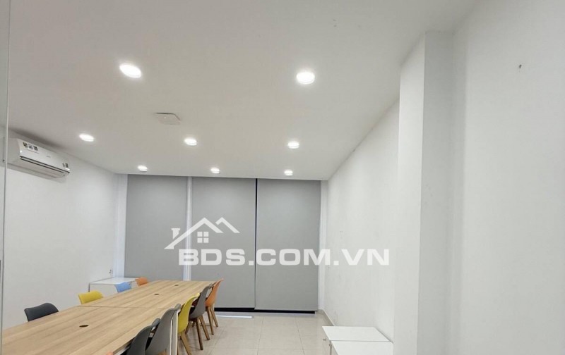 MẶT TIỀN TRUNG TÂM – P.TÂN ĐỊNH - DÒNG TIỀN KHỦNG 90 TR/TH
CHỈ CÓ MỘT – KHÔNG CÓ CĂN THỨ HAI.