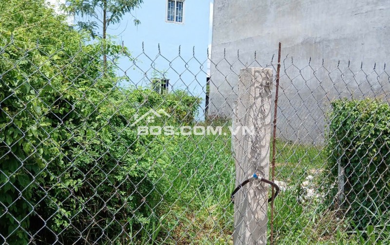 Lô đất Mỹ Phong, TP Mỹ Tho. 100m2 full thổ cư. Xe 16 chỗ 90D vào 50 mét.
