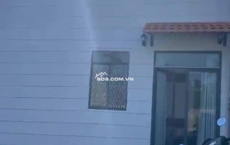 Bán Gấp Nhà 1 Trệt 1 Lửng - Phong Cách Hiện Đại,  Full Thổ Cư Tại Phường 1, TP. Trà Vinh