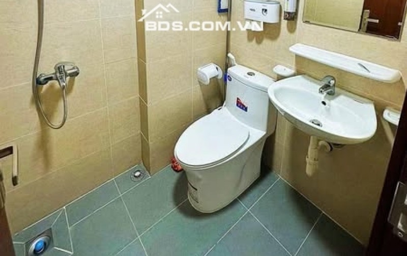 Bán chung cư Hoà Bình; SHR; diện tích 65.6m2; view siêu đẹp, 2pn 2wc