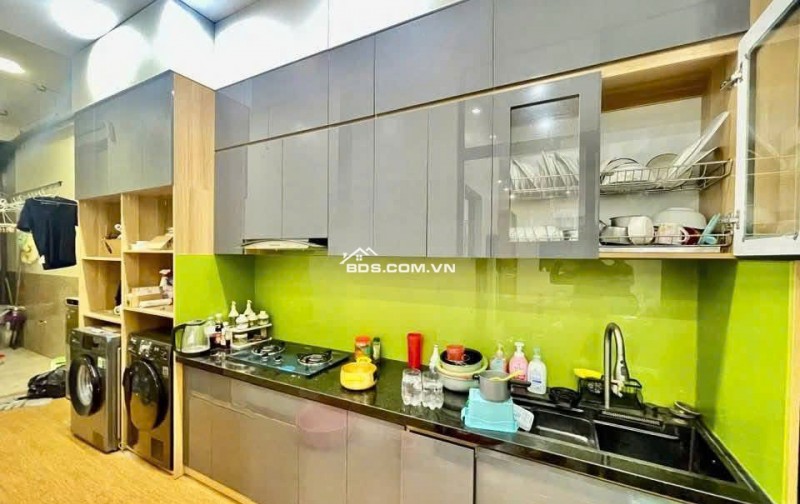 Chung cư Phúc Yên, 2PN, 2WC, Nội thất, 10tr/th, Phan Huy Ích, Tân Bình.