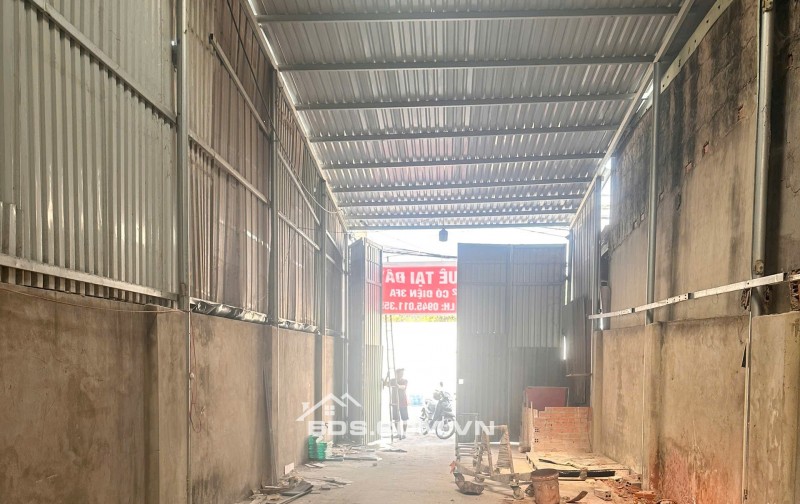 Cho thuê nhà xưởng 211m2 mặt tiền đường Trần Quang Diệu Dĩ An BD