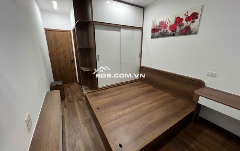 Bán gấp nhà LÔ GÓC Hào Nam- Đống Đa – 40m2 -4 Tầng – Chỉ 6.5 Tỷ