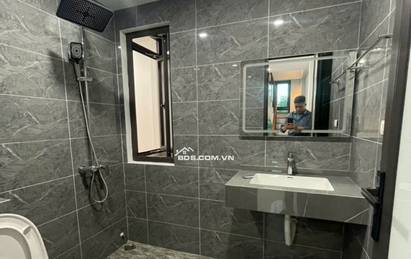 Bán nhà mới koong ngũ hiệp, Thanh Trì, 60m2*4 tầng , ô tô đỗ cổng - chỉ 6.9x tỷ .
