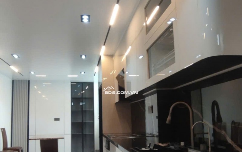Duy nhất tại Ngọc Lâm - 8 tầng thang máy view cầu Chương Dương, Long Biên - 40m2 chỉ hơn 10 tỷ