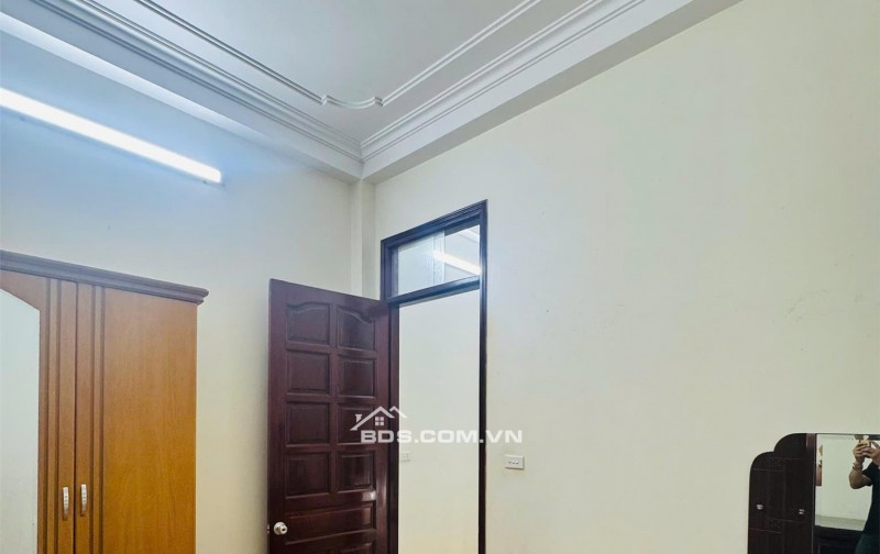 CHÍNH CHỦ CẦN BÁN NHÀ PHỐ NHÂN HÒA 42m2 4 tầng GIÁ 9X TỶ– THANH XUÂN – VỊ TRÍ ĐẮC ĐỊA, GẦN HAPULICO – SỔ ĐỎ RIÊNG