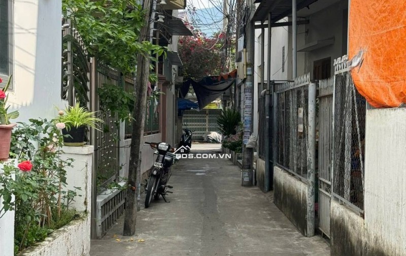 BÁN LÔ ĐẤT HẺM ĐƯỜNG NGUYỄN KHUYẾN, VĨNH HẢI, NHA TRANG