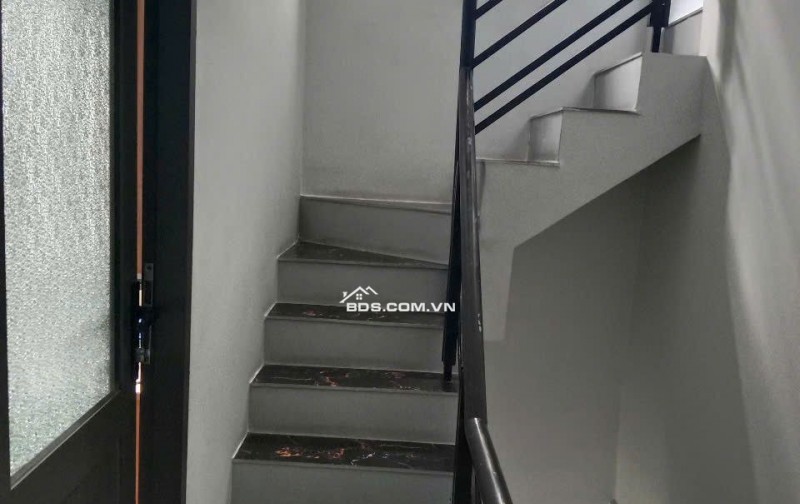 BÁN NHÀ HẺM MAI XUÂN THƯỞNG SÁT BIỂN VĨNH HẢI, NHA TRANG