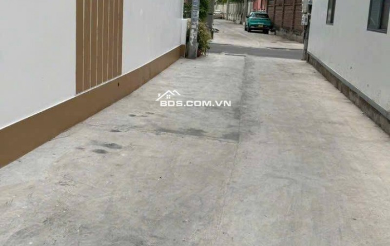 BÁN NHÀ CẤP 4 GẦN BIỂN ĐƯỜNG OTO NHA TRANG, KHÁNH HOÀ.