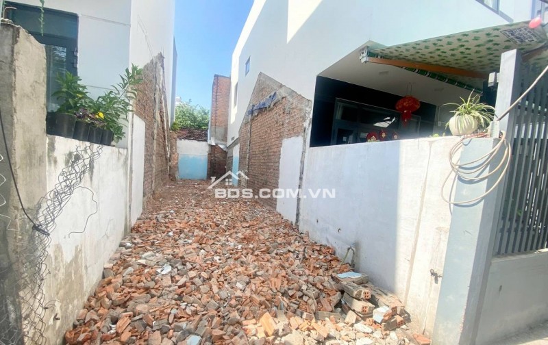 BÁN LÔ ĐẤT HẺM XE MÁY ĐƯỜNG ĐỒNG NAI, NHA TRANG.