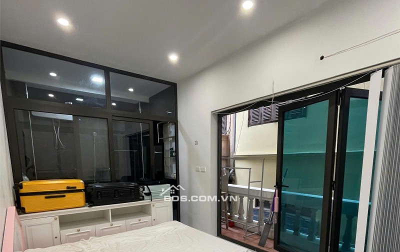 CHÍNH CHỦ BÁN NHÀ THỤY KHUÊ - TÂY HỒ  – CÁCH HỒ TÂY CHỈ 100M
