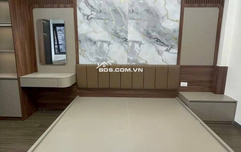Nhà Đẹp Gần Đường Ô TÔ Tam Trinh 27m, 5 tầng, mt 3.2m, giá 5.95 tỷ
